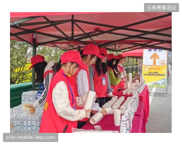 北京半马通过机动式物资投放路径优化，纠偏了传统安保作业中依赖人工的短板